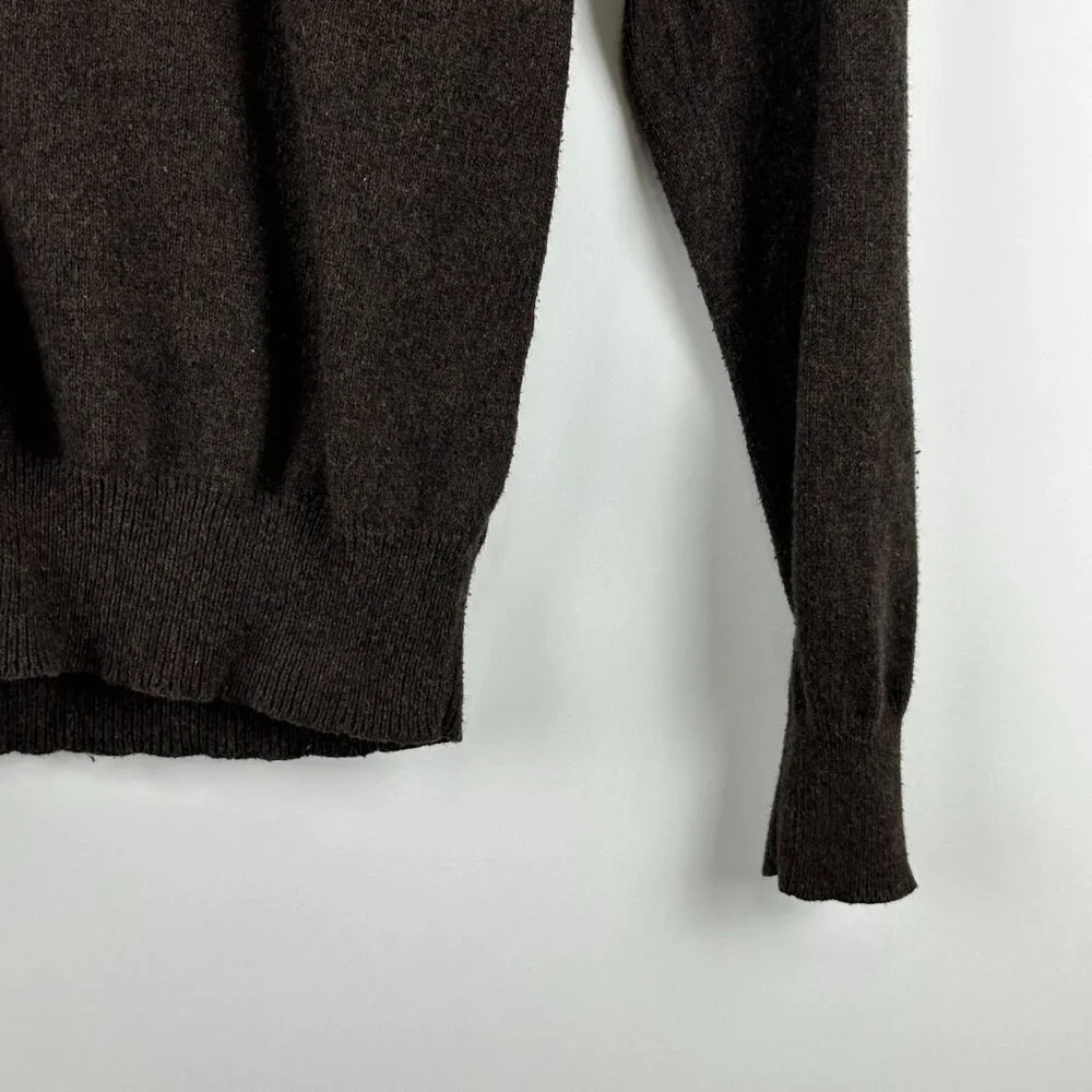 J. Crew Men's Midweight V-Neck Pull Over Sweater